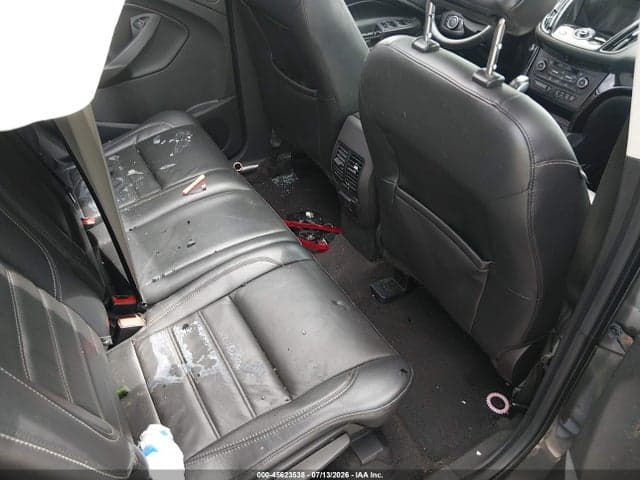 2018 FORD ESCAPE TITANIUM 8