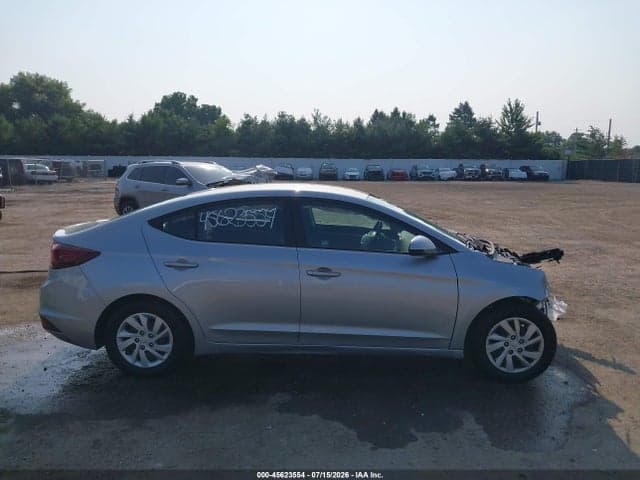 2020 HYUNDAI ELANTRA SE 14