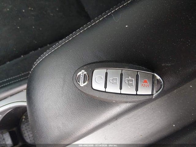 2019 NISSAN MURANO S 11