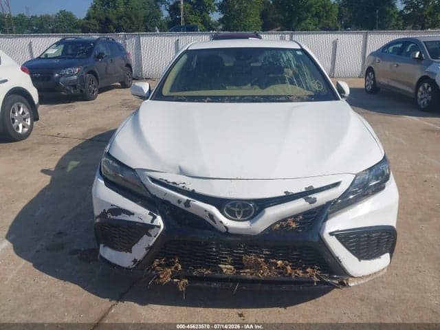 2022 TOYOTA CAMRY SE AWD 11