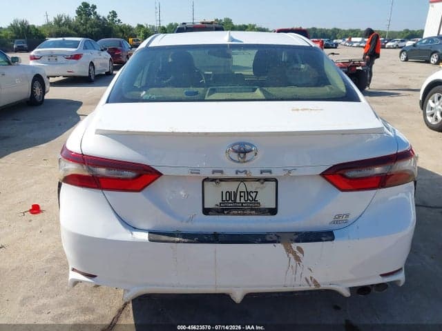 2022 TOYOTA CAMRY SE AWD 15