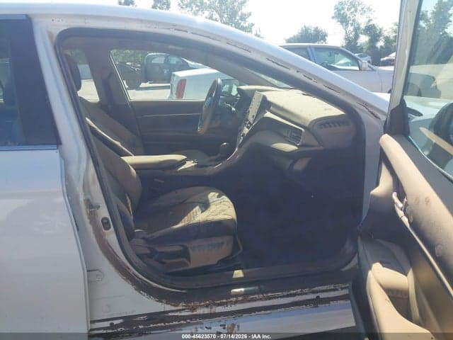 2022 TOYOTA CAMRY SE AWD 5