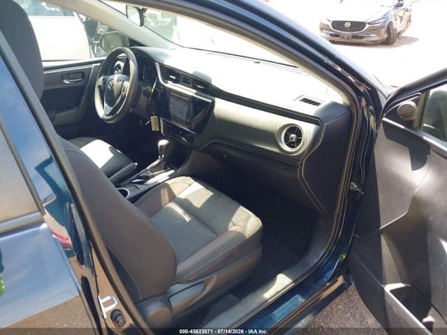 2018 TOYOTA COROLLA LE 5