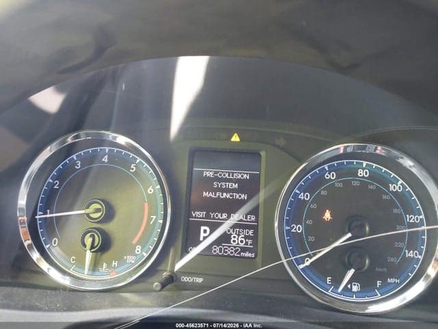 2018 TOYOTA COROLLA LE 7