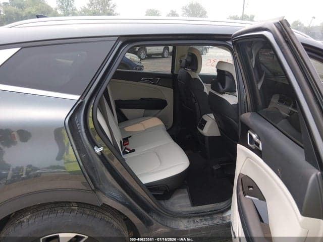 2024 KIA SPORTAGE EX 8