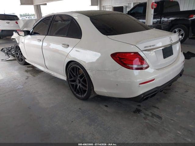 2018 MERCEDES-BENZ AMG E 63 S 4MATIC 3