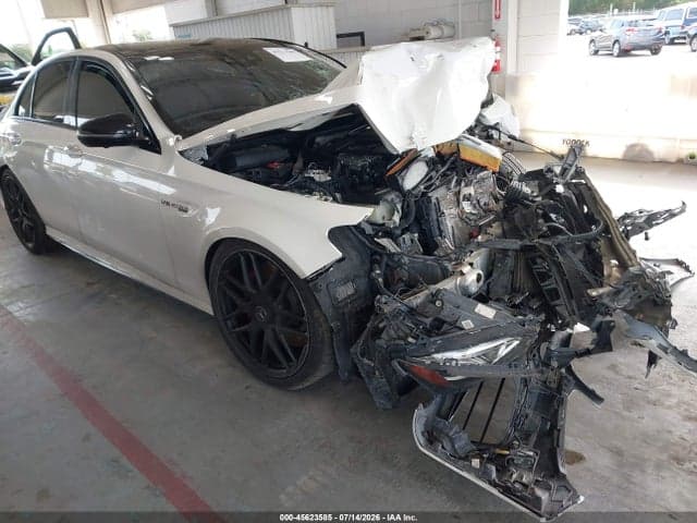 2018 MERCEDES-BENZ AMG E 63 S 4MATIC 6