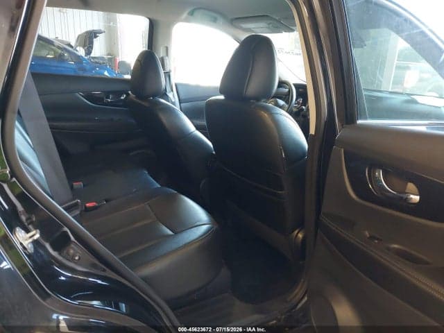 2018 NISSAN ROGUE SL 8