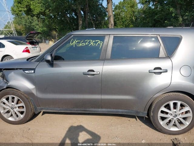 2017 KIA SOUL + 14