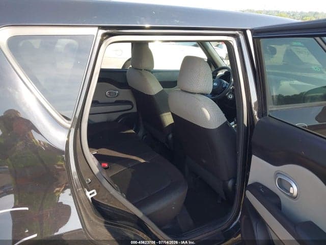 2017 KIA SOUL 8
