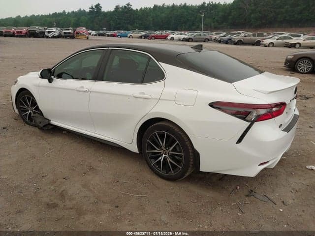 2023 TOYOTA CAMRY SE AWD 3