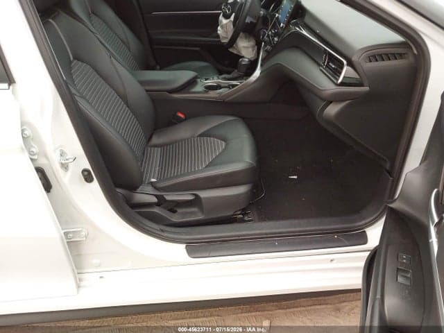2023 TOYOTA CAMRY SE AWD 5