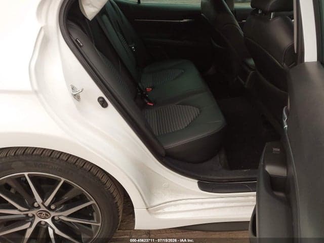 2023 TOYOTA CAMRY SE AWD 8