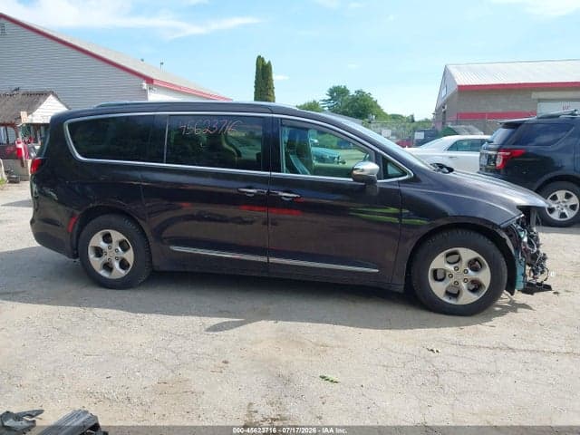 2017 CHRYSLER PACIFICA TOURING-L PLUS 13