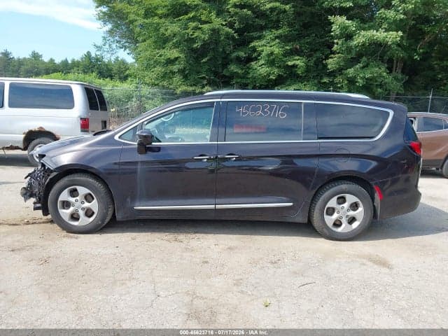 2017 CHRYSLER PACIFICA TOURING-L PLUS 14