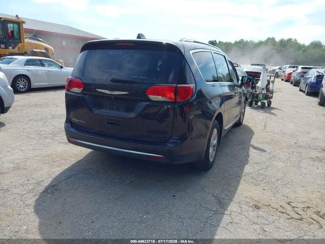 2017 CHRYSLER PACIFICA TOURING-L PLUS 4