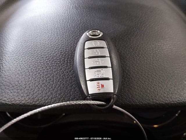 2018 NISSAN ROGUE SV 11