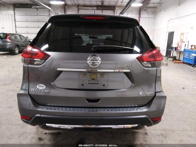 2018 NISSAN ROGUE SV 17