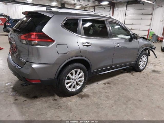 2018 NISSAN ROGUE SV 4