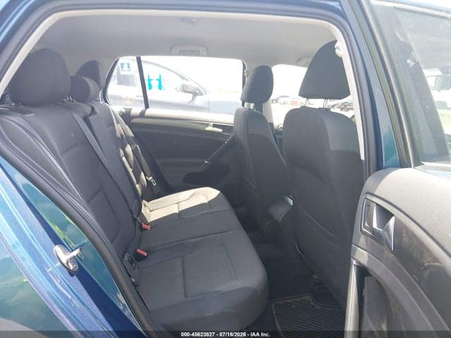 2018 VOLKSWAGEN GOLF TSI S/TSI SE 8