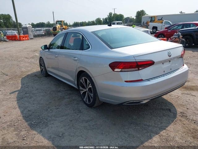 2021 VOLKSWAGEN PASSAT 2.0T SE 3
