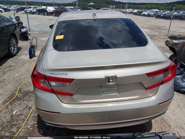 2018 HONDA ACCORD LX 17