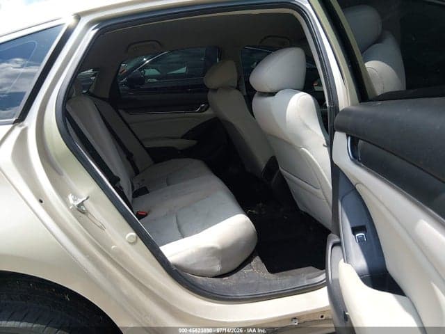 2018 HONDA ACCORD LX 8