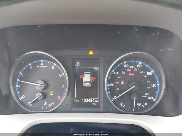 2018 TOYOTA RAV4 XLE 7