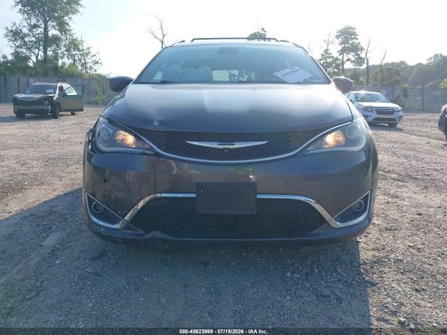 2018 CHRYSLER PACIFICA TOURING L PLUS 12
