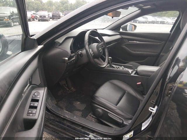 2021 MAZDA MAZDA3 SELECT 5