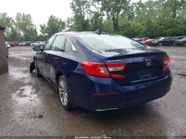 2018 HONDA ACCORD LX 3