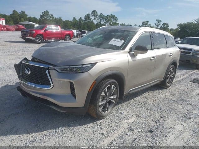 2022 INFINITI QX60 LUXE 2