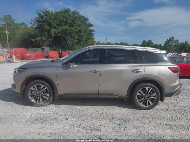 2022 INFINITI QX60 LUXE 13