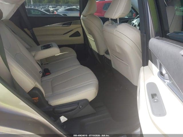 2022 INFINITI QX60 LUXE 8