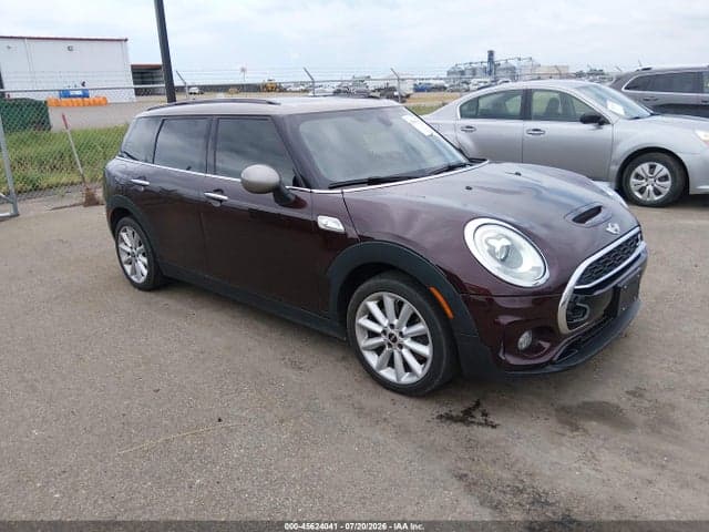 2017 MINI CLUBMAN COOPER S 1