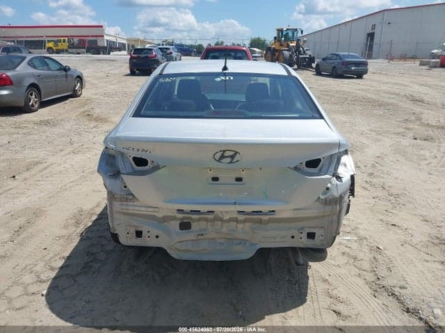 2019 HYUNDAI ACCENT SE 6