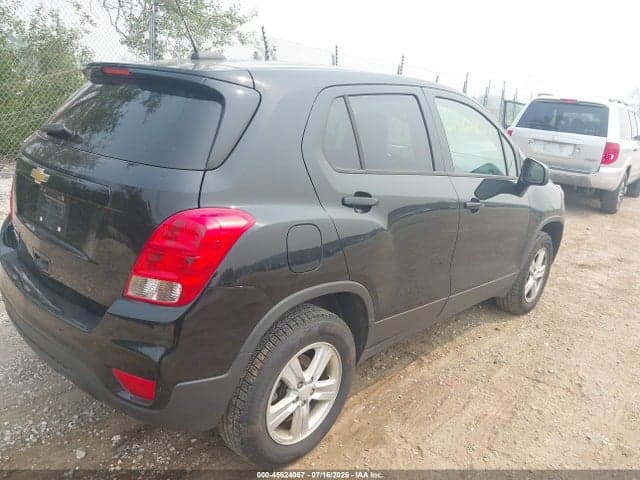 2020 CHEVROLET TRAX AWD LS 4