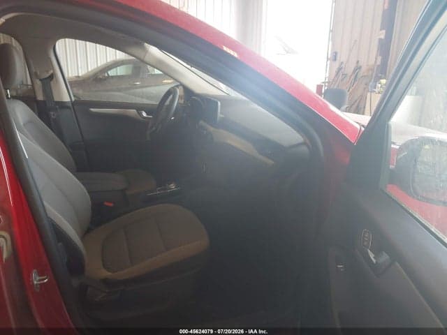 2020 FORD ESCAPE SE 5