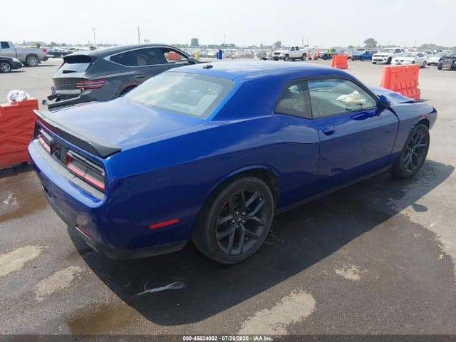 2020 DODGE CHALLENGER SXT 4