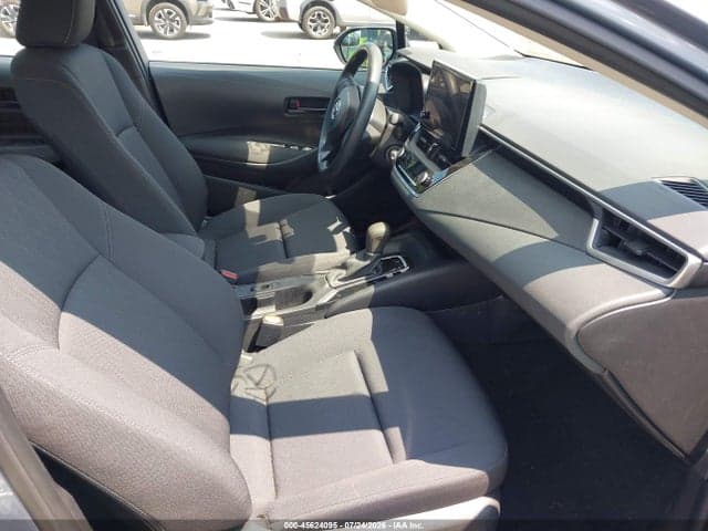 2024 TOYOTA COROLLA LE 5