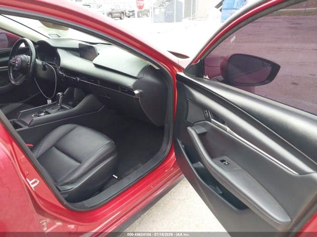 2022 MAZDA MAZDA3 SELECT 5