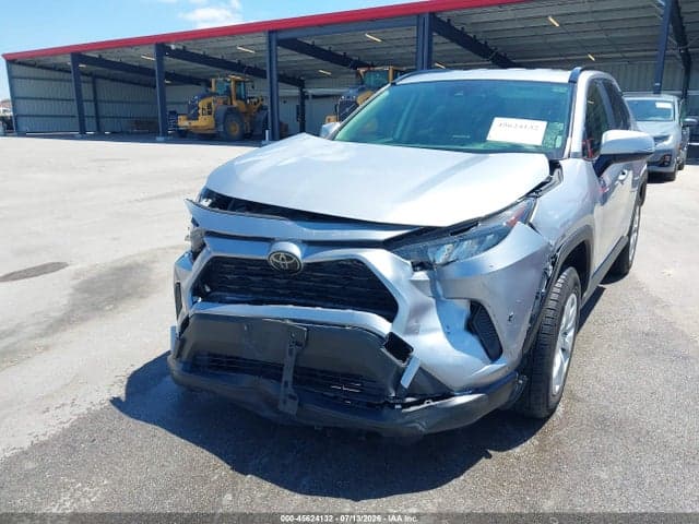 2019 TOYOTA RAV4 LE 6