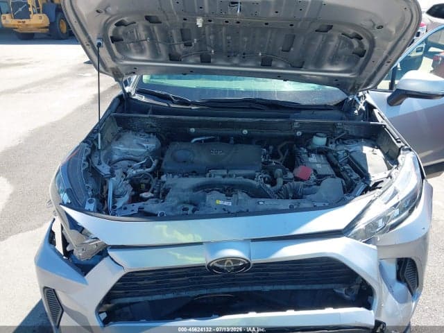 2019 TOYOTA RAV4 LE 10