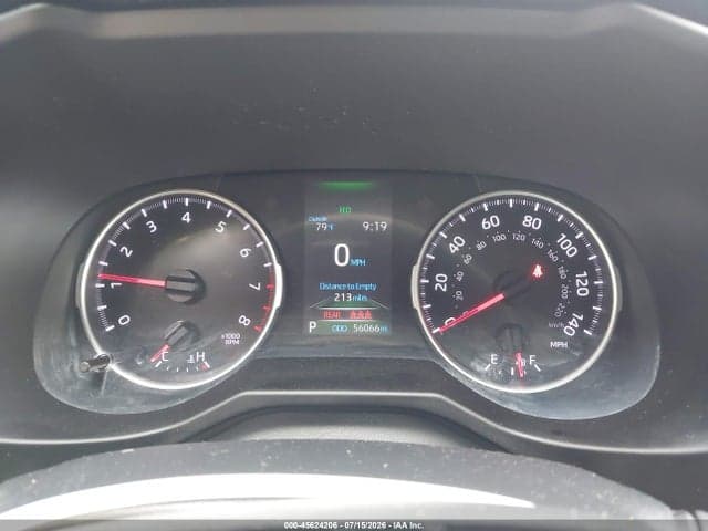 2019 TOYOTA RAV4 LE 7