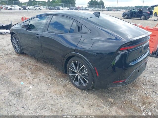 2023 TOYOTA PRIUS XLE 3