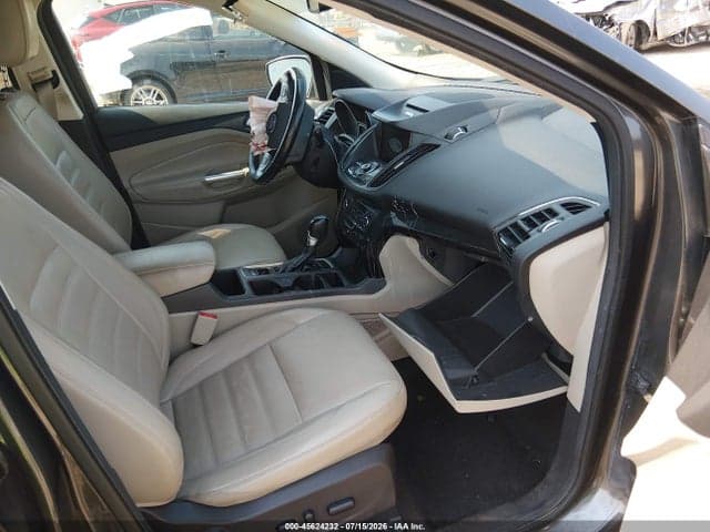 2017 FORD ESCAPE TITANIUM 5