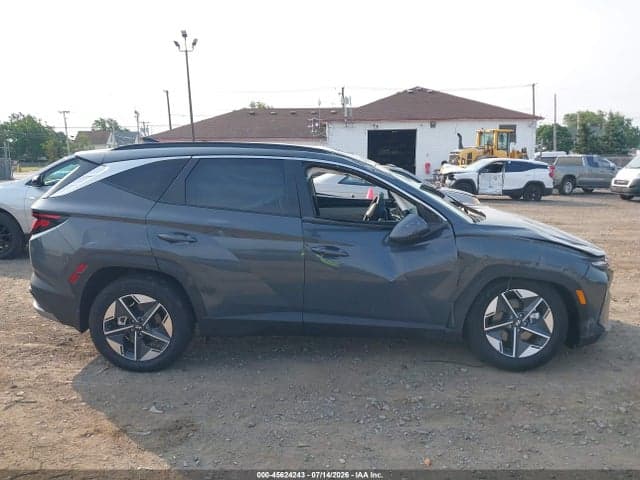 2026 HYUNDAI TUCSON HYBRID SEL 13