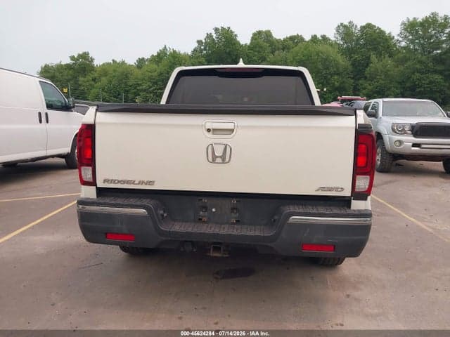 2017 HONDA RIDGELINE RTL 16