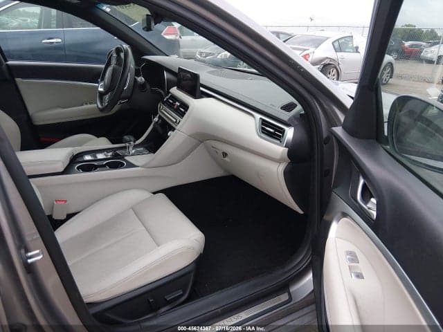 2025 GENESIS G70 2.5T RWD 5