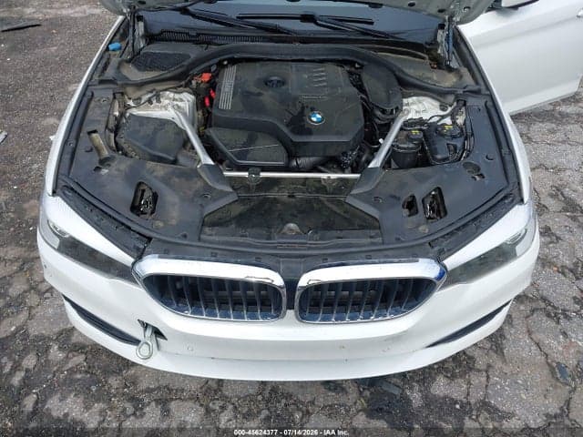 2020 BMW 530I 10